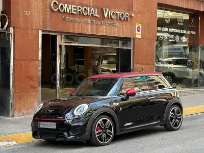 Usado Mini John Cooper Works 231 CV (169 kW) 2015 Negro Utilitario