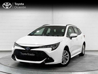 Blanco Usado 2024 Toyota Corolla Active Familiar | 28.800 € (Caro)
