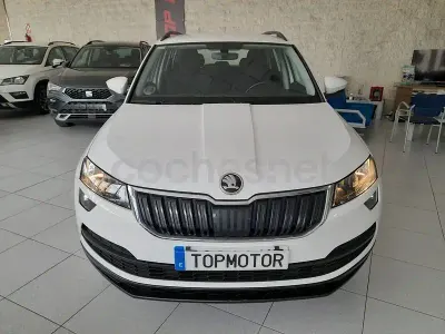Usado Skoda Karoq Ambition 150 CV (110 kW) 2020 Blanco SUV