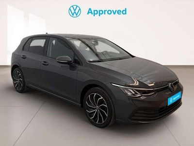 Usado VW Golf VIII Life 110 CV (80 kW) 2022 Gris Utilitario