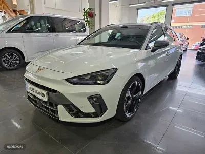 Usado Cupra Leon 150 CV (110 kW) 2024 Blanco Familiar