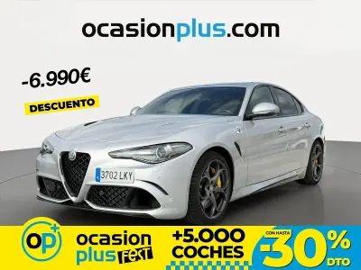 Usado Alfa Romeo Giulia Quadrifoglio 510 CV (375 kW) 2020 Gris Berlina