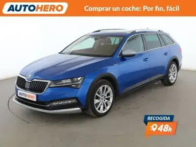 Usado Skoda Superb Scout 4x4 200 CV (147 kW) 2023 Azul Familiar