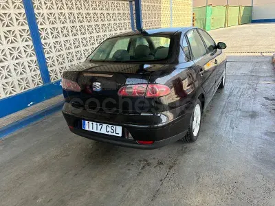 Usado Seat Ibiza FR 105 CV (77 kW) 2013 Negro Berlina