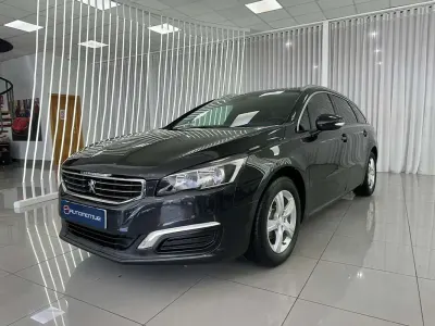 Usado Peugeot 508 SW Active 115 CV (84 kW) 2016 Gris Familiar