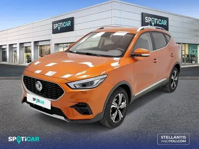 Usado MG ZS Comfort 106 CV (77 kW) 2023 Naranja SUV