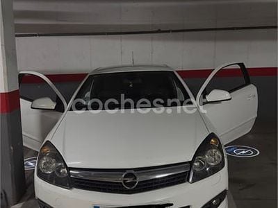 Opel Astra GTC