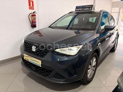 Usado Seat Arona Style 95 CV (69 kW) 2025 Gris / plata SUV
