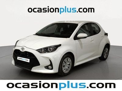 Usado Toyota Yaris Active 69 CV (50 kW) 2023 Blanco Utilitario