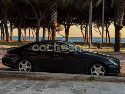 Usado Mercedes CLS320 224 CV (164 kW) 2008 Negro Coupe