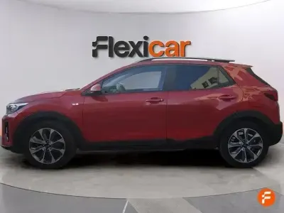 Usado Kia Stonic 100 CV (73 kW) 2020 Rojo SUV