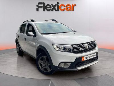 Usado Dacia Sandero Essentiel 91 CV (66 kW) 2020 Blanco Utilitario