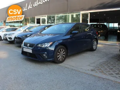 Usado Seat Ibiza Reference 80 CV (58 kW) 2019 Azul Utilitario
