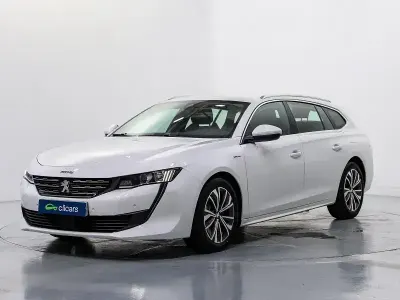 Usado Peugeot 508 SW Allure 180 CV (132 kW) 2020 Blanco Familiar