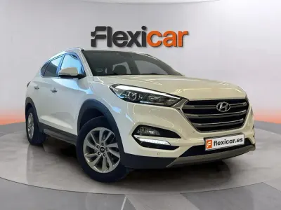 Usado Hyundai Tucson 132 CV (97 kW) 2016 Blanco SUV