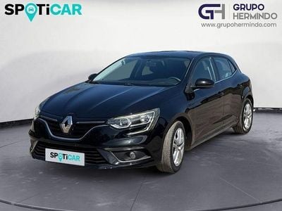 Usado Renault Mégane IV Zen 110 CV (80 kW) 2017 Negro Berlina