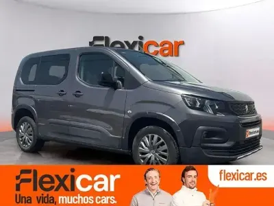 Usado Peugeot Rifter Allure 100 CV (73 kW) 2023 Gris Monovolumen