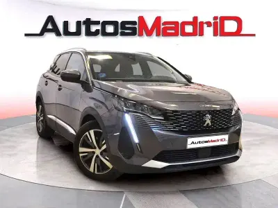 Usado Peugeot 3008 Allure 225 CV (165 kW) 2021 Gris / plata SUV