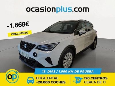 Usado Seat Arona Style Plus 110 CV (80 kW) 2021 Blanco SUV