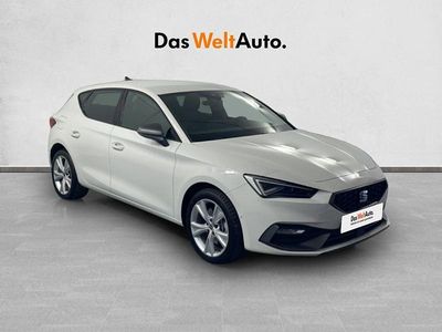 Usado Seat Leon FR 204 CV (150 kW) 2025 Blanco Berlina
