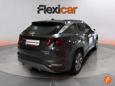 Usado Hyundai Tucson 150 CV (110 kW) 2021 Gris SUV