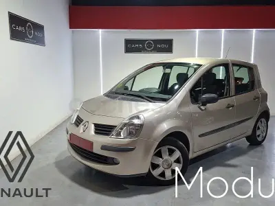 Usado Renault Modus Authentique 70 CV (51 kW) 2007 Beige Monovolumen