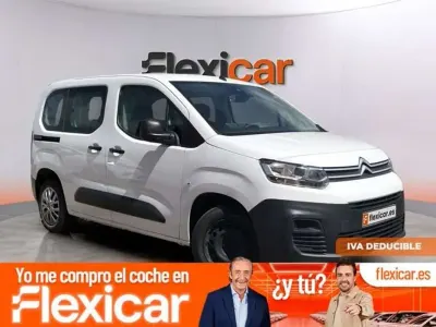 Usado Citroën Berlingo Live 102 CV (75 kW) 2022 Blanco Monovolumen