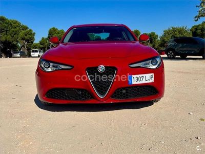 Rojo Usado 2022 Alfa Romeo Giulia Competizione Berlina | 18.000 €
