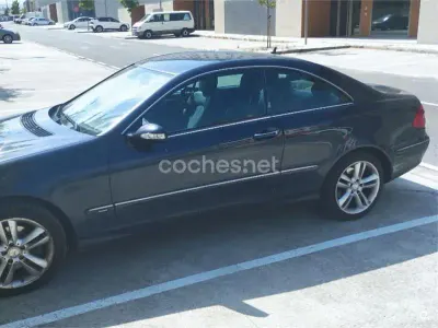 Usado Mercedes CLK200 Avantgarde 163 CV (119 kW) 2008 Negro Coupe