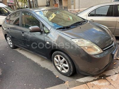 Gris / plata Usado 2007 Toyota Prius Berlina | 2800 €