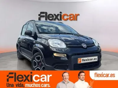 Usado Fiat Panda Cross Cross 71 CV (52 kW) 2022 Negro Utilitario