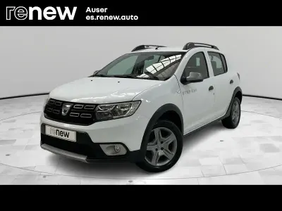 Usado Dacia Sandero Stepway 90 CV (66 kW) 2016 Blanco Berlina