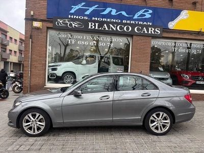 Usado Mercedes C200 Avantgarde 136 CV (100 kW) 2012 Gris / plata Berlina