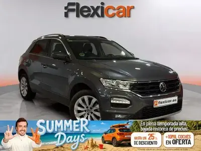 Usado VW T-Roc Advance 150 CV (110 kW) 2021 Gris SUV