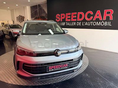 Usado VW Tiguan 150 HP (110 kW) 2025 Cinzento SUV