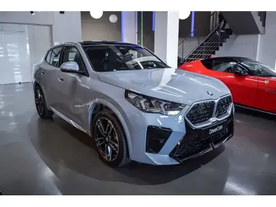 Usado BMW X2 Luxury Line 163 CV (119 kW) 2026 Gris / plata SUV
