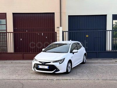 Usado Toyota Corolla Active 122 CV (89 kW) 2021 Blanco Berlina