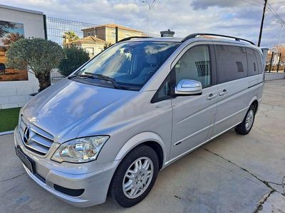 Usado Mercedes Viano 163 CV (119 kW) 2010 Gris / plata Monovolumen