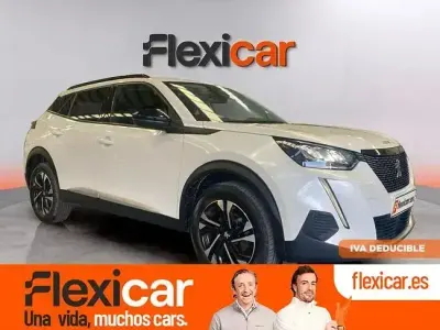Usado Peugeot 2008 Allure 130 CV (95 kW) 2023 Blanco SUV