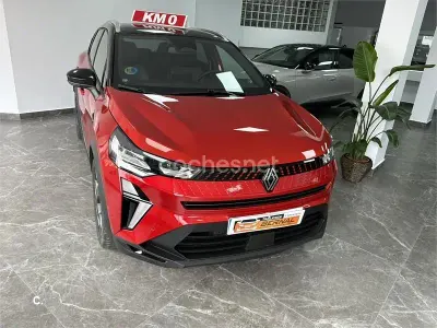 Usado Renault Captur Techno 100 CV (73 kW) 2026 Rojo SUV