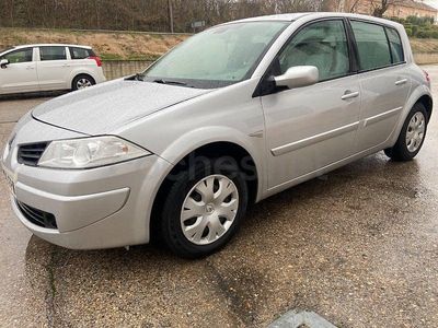 Usado Renault Mégane II Business 105 CV (77 kW) 2007 Gris / plata Berlina