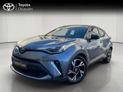 Usado Toyota C-HR Advance 184 CV (135 kW) 2022 Gris / plata SUV