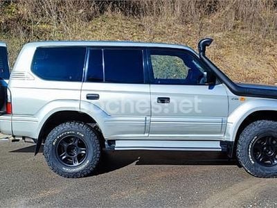 Gris / plata Usado 2001 Toyota Land Cruiser SUV | 23.500 € (Caro)