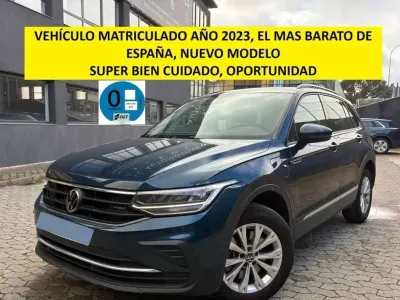 Usado VW Tiguan Life 245 CV (180 kW) 2023 Azul SUV