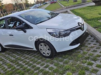 Usado Renault Clio IV Authentique 75 CV (55 kW) 2016 Blanco Berlina