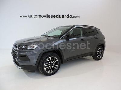 Usado Jeep Compass Limited 190 CV (139 kW) 2022 Gris / plata SUV