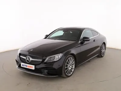 Usado Mercedes C200 AMG line 197 CV (144 kW) 2020 Negro Coupe
