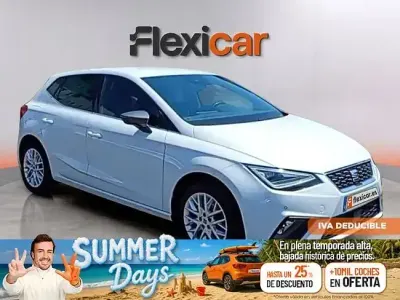 Usado Seat Ibiza 115 CV (84 kW) 2024 Gris Utilitario