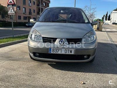 Usado Renault Scénic II Expression 130 CV (95 kW) 2005 Gris / plata Monovolumen