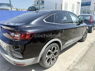Usado Renault Arkana Zen 145 CV (106 kW) 2022 Negro SUV